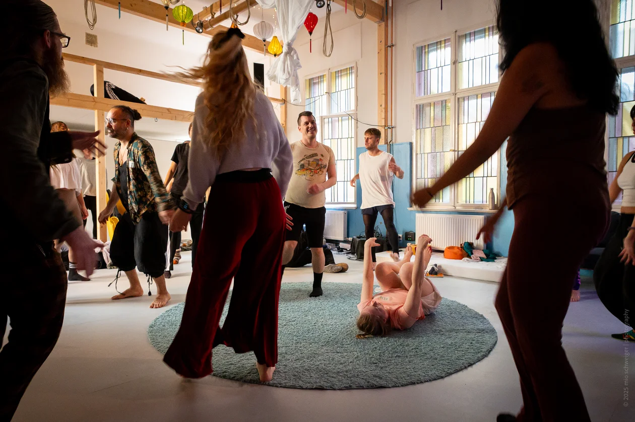 Authentic relating program in Berlin