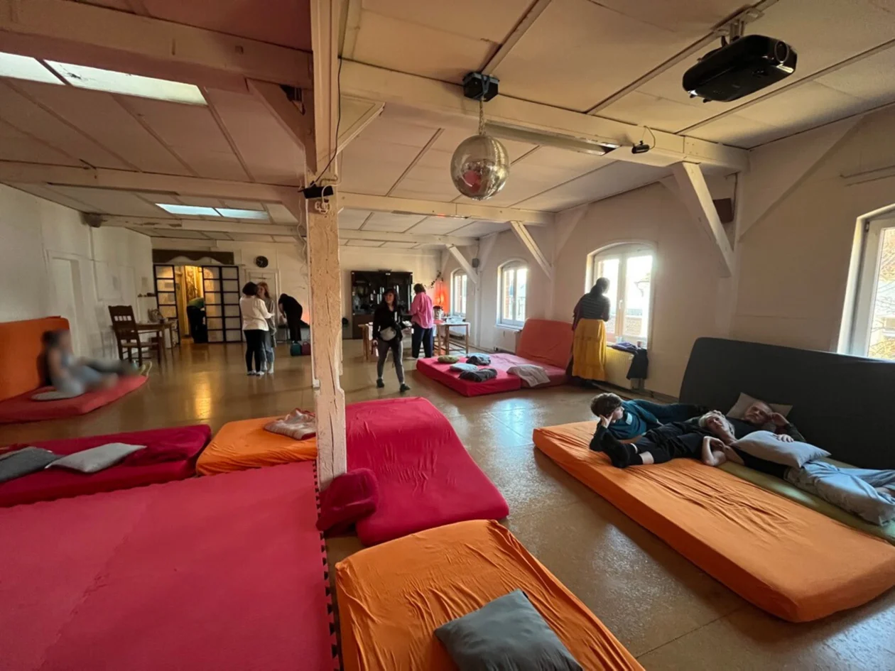 Authentic relating workshop in Berlin